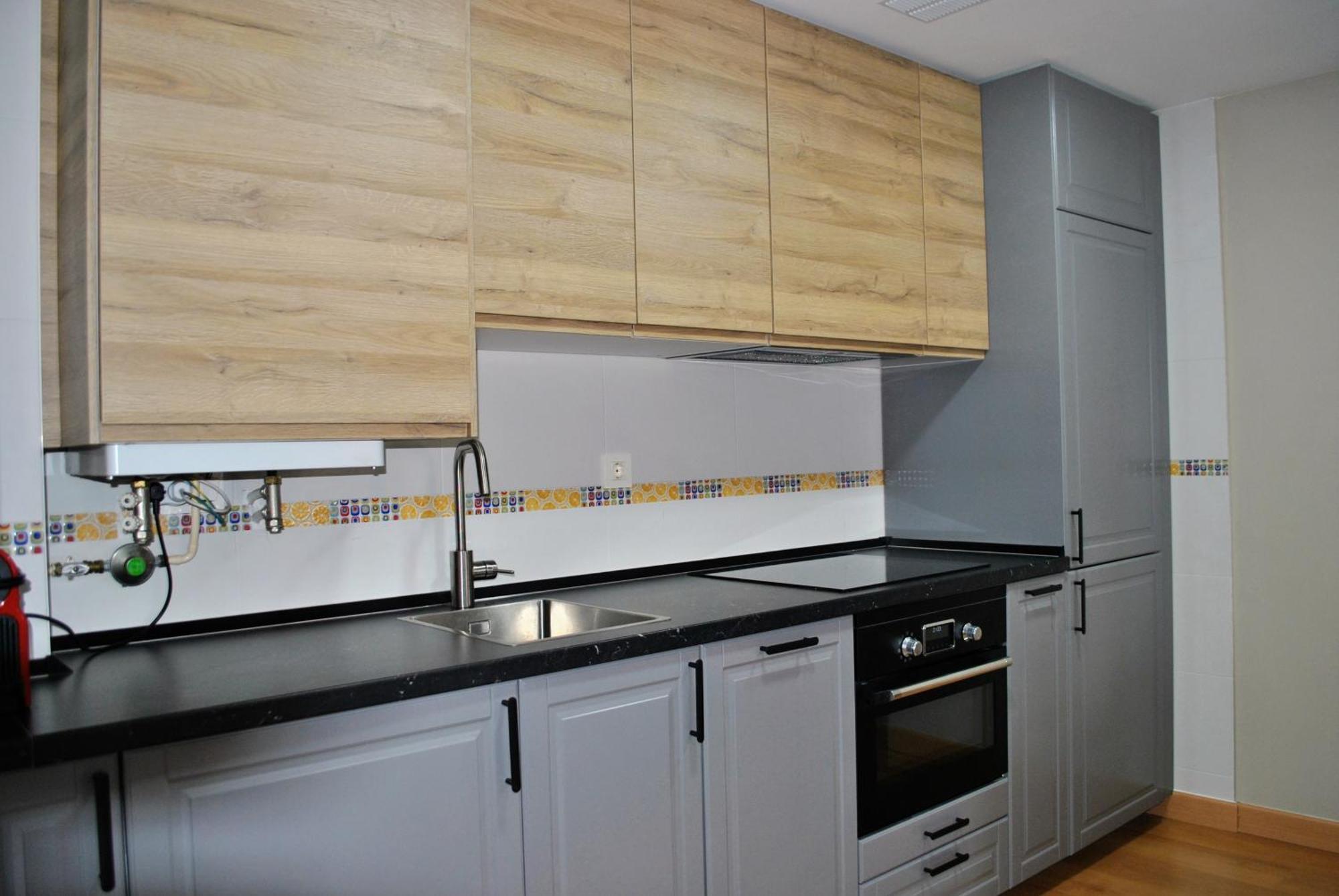 La Casa De La Montana Apartment Escarrilla Luaran gambar